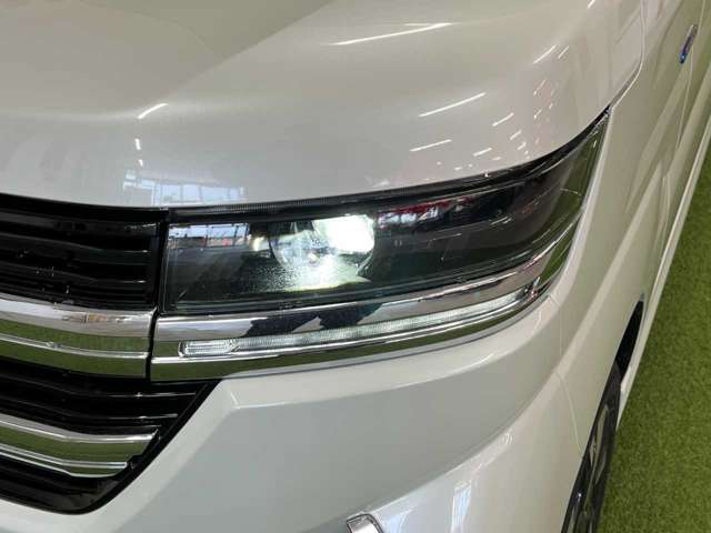 スズキ スペーシア　ギア ６６０ カスタム ハイブリッド ＸＳターボ ４ＷＤ R7年 (北海道) 99