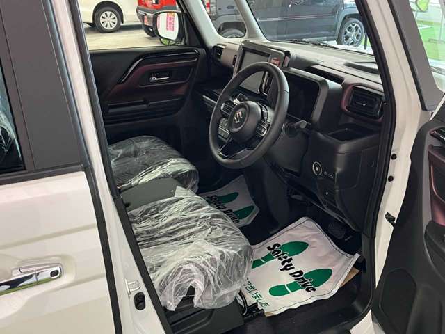 スズキ スペーシア　ギア ６６０ カスタム ハイブリッド ＸＳターボ ４ＷＤ R7年 (北海道) 99