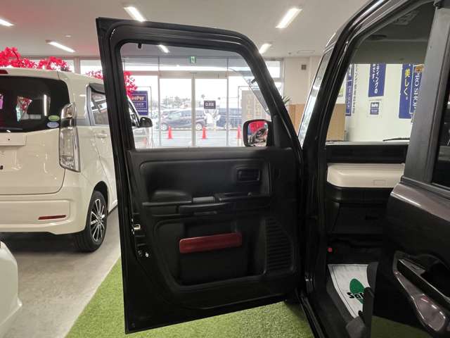 スズキ スペーシア ６６０ ハイブリッド Ｇ ４ＷＤ H30年 (北海道) 99