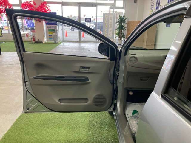 ダイハツ ミラ　イース ６６０ ＬＦ ＳＡ ４ＷＤ H28年 (北海道) 99