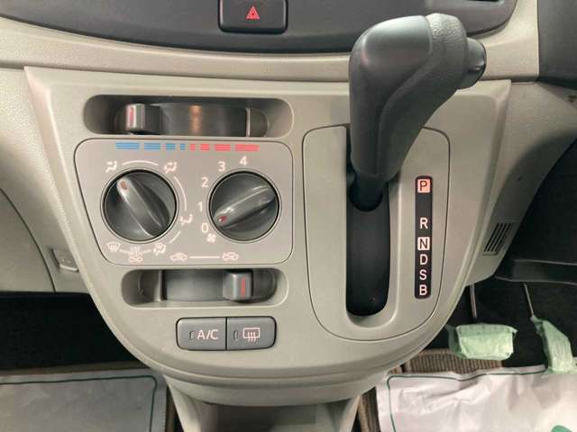 ダイハツ ミラ　イース ６６０ ＬＦ ＳＡ ４ＷＤ H28年 (北海道) 99