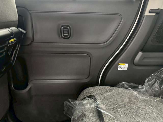 スズキ スペーシア ６６０ ハイブリッド Ｘ ４ＷＤ R6年 (北海道) 99