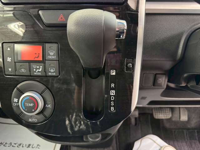 ダイハツ タント ６６０ カスタム Ｘ トップエディション ＳＡＩＩ ４ＷＤ H27年 (北海道) 99