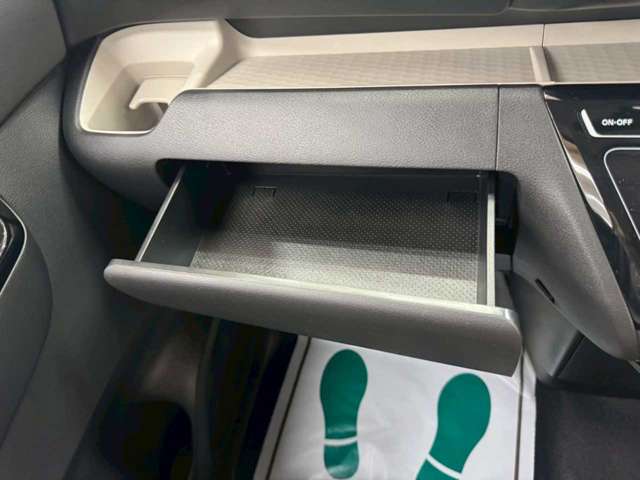 三菱 デリカ　ミニ ６６０ Ｔ プレミアム ４ＷＤ R7年 (北海道) 99