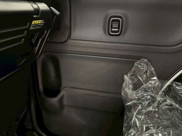 スズキ スペーシア ６６０ カスタム ハイブリッド ＸＳ ４ＷＤ R6年 (北海道) 99