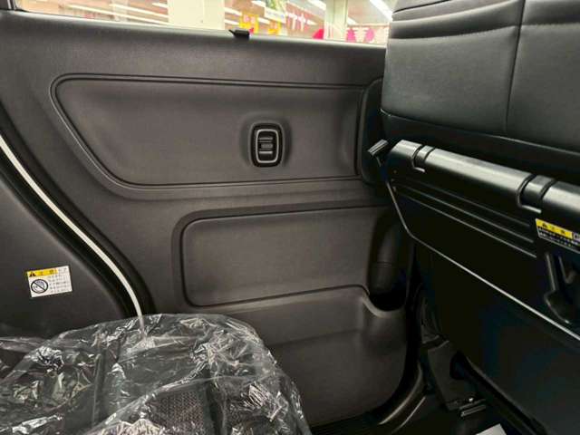 スズキ スペーシア ６６０ カスタム ハイブリッド ＸＳ ４ＷＤ R6年 (北海道) 99