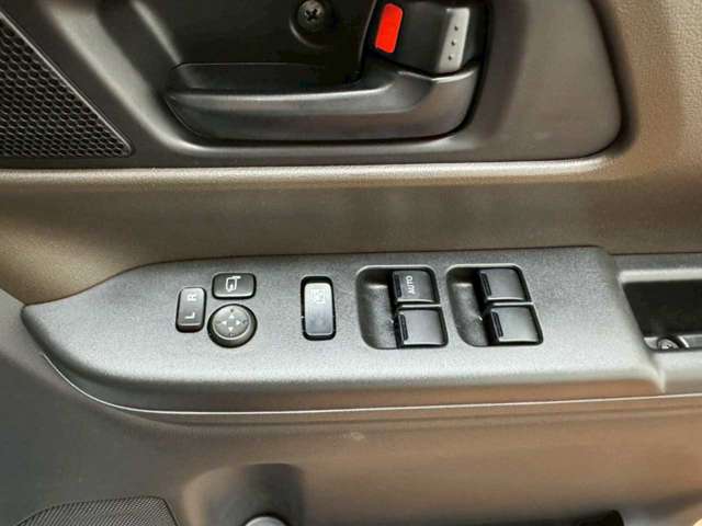 スズキ スペーシア ６６０ ハイブリッド Ｇ ４ＷＤ R6年 (北海道) 99