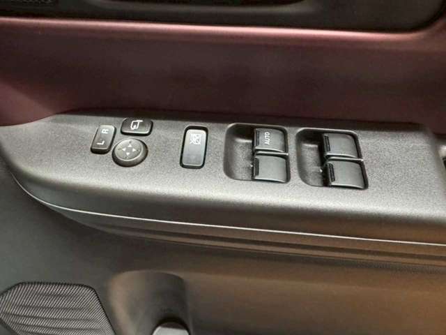 スズキ スペーシア ６６０ カスタム ハイブリッド ＸＳ ４ＷＤ R6年 (北海道) 99