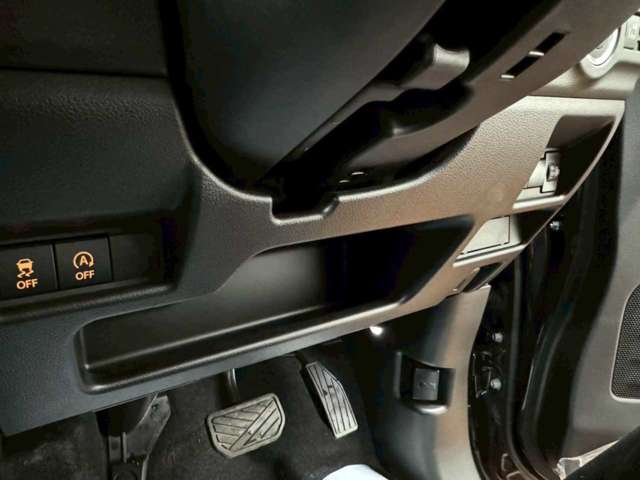 スズキ スペーシア ６６０ カスタム ハイブリッド ＸＳ ４ＷＤ R6年 (北海道) 99