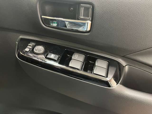 三菱 デリカ　ミニ ６６０ Ｇ プレミアム ４ＷＤ R6年 (北海道) 99