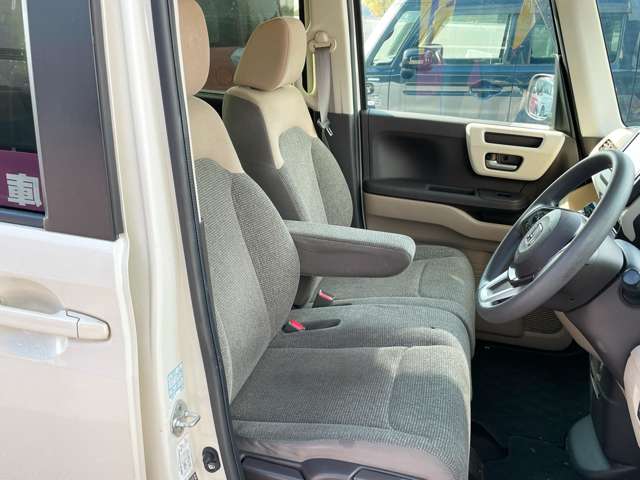 ホンダ Ｎ　ＢＯＸ ６６０ Ｇ Ｌ ホンダセンシング H29年 (九州・沖縄) 99