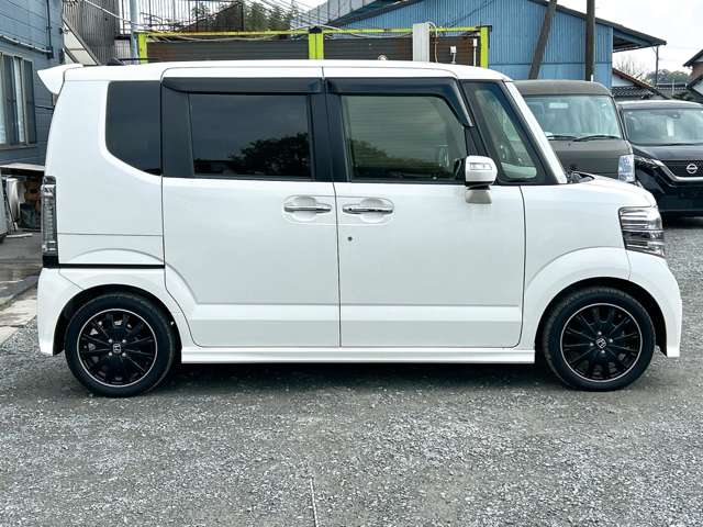 ホンダ Ｎ　ＢＯＸ ６６０ カスタムＧ ターボＳＳパッケージ ブラックスタイル H28年 (九州・沖縄) 99
