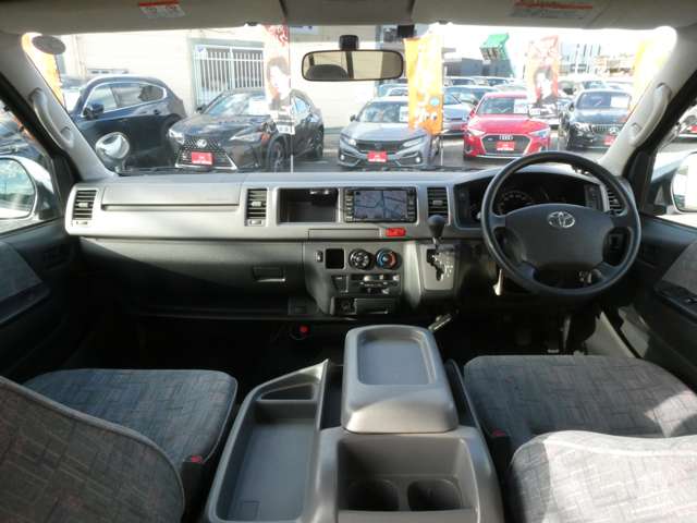 トヨタ ハイエースワゴン ２．７ グランドキャビン H18年 (関東) 99