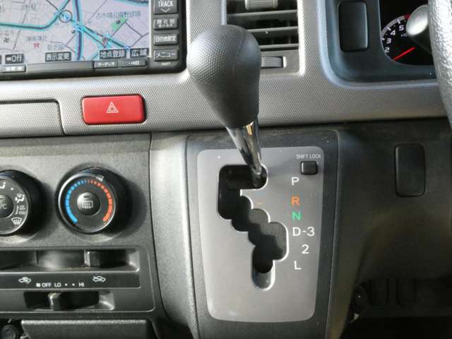 トヨタ ハイエースワゴン ２．７ グランドキャビン H18年 (関東) 99