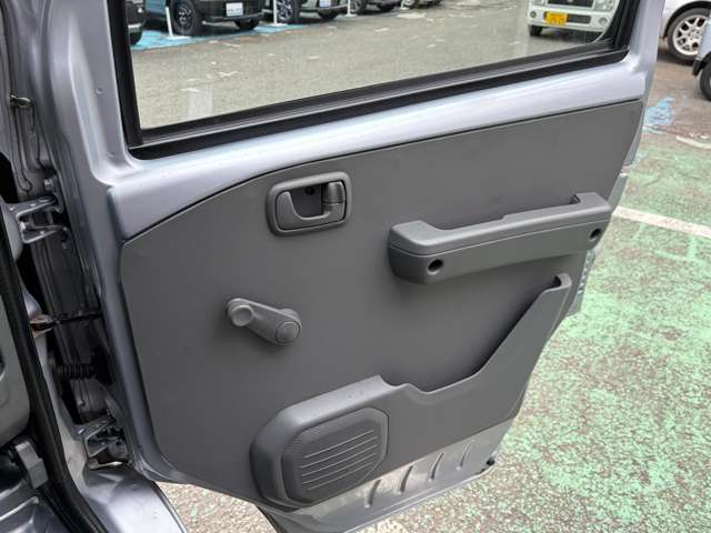 日産 クリッパーバン ６６０ ＤＸ ハイルーフ H22年 (関東) 99