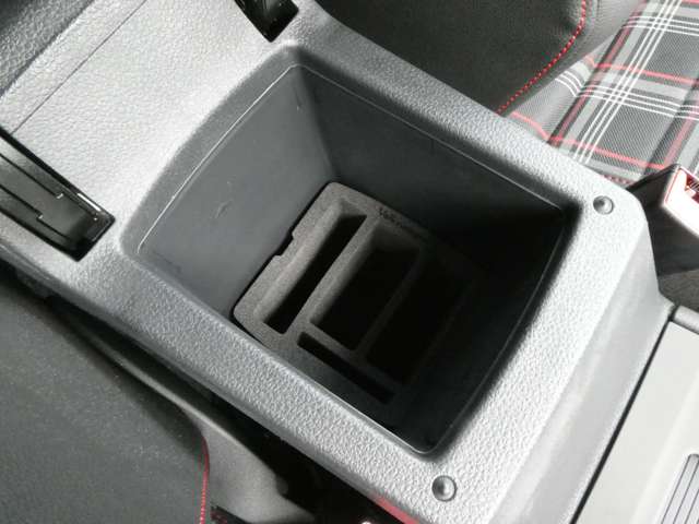 フォルクスワーゲン ゴルフ ＧＴＩ　パフォーマンス H26年 (関東) 99