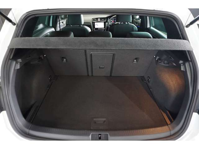 フォルクスワーゲン ゴルフＲ Ｒ ４ＷＤ H30年 (北海道) 99