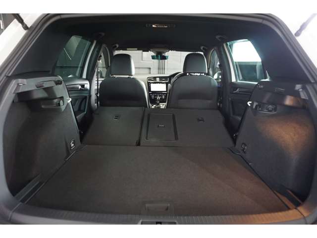 フォルクスワーゲン ゴルフＲ Ｒ ４ＷＤ H30年 (北海道) 99