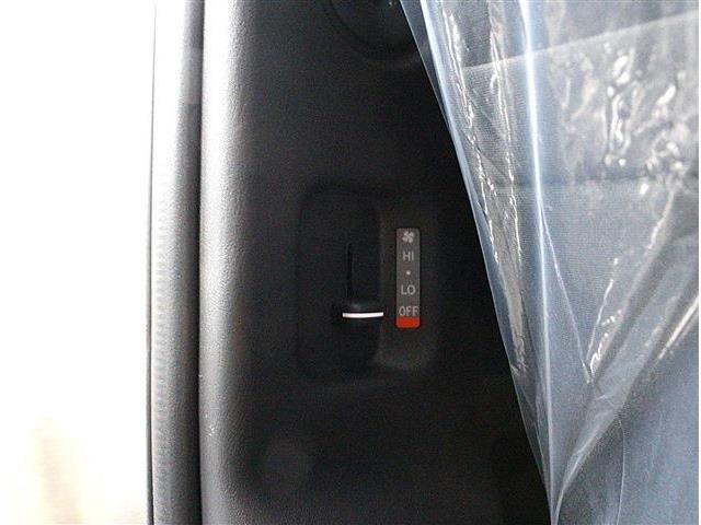 トヨタ ハイエースバン ２．８ スーパーＧＬ ロング ディーゼルターボ ４ＷＤ R7年 (北海道) 99