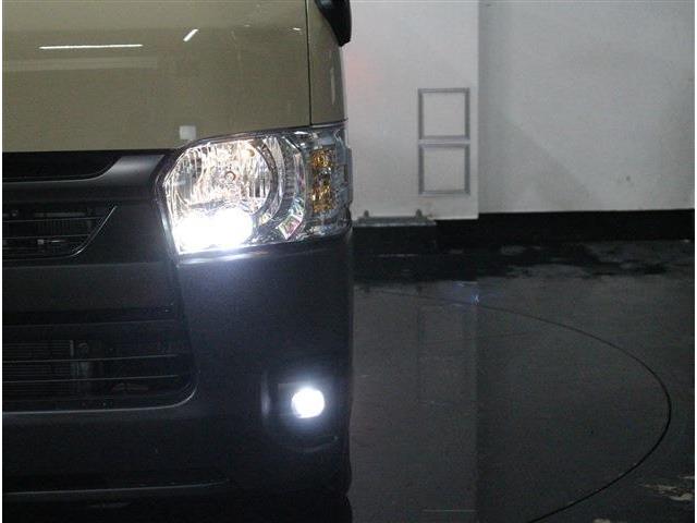 トヨタ ハイエースバン ２．８ スーパーＧＬ ロング ディーゼルターボ ４ＷＤ R7年 (北海道) 99