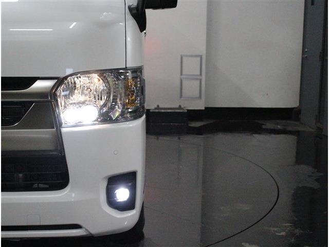 トヨタ ハイエースバン ２．８ スーパーＧＬ ダークプライム Ｓ ロングボディ ディーゼルターボ ４ＷＤ R7年 (北海道) 99