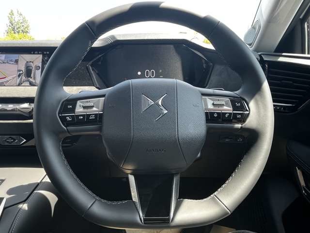 シトロエン ＤＳ４ エトワール ブルーＨＤＩ ディーゼルターボ R7年 (東北) 99