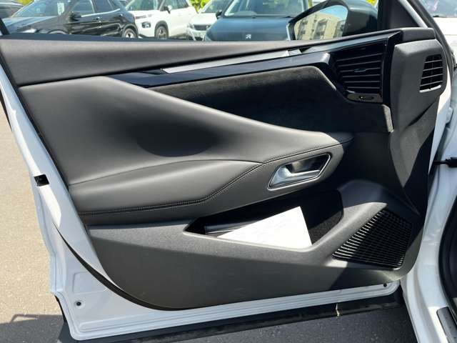 シトロエン ＤＳ４ エトワール ブルーＨＤＩ ディーゼルターボ R7年 (東北) 99