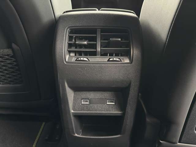 プジョー ４０８ ＧＴ　ハイブリッド R7年 (東北) 99