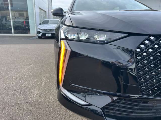 シトロエン ＤＳ４ エトワール ブルーＨＤＩ ディーゼルターボ R7年 (東北) 99