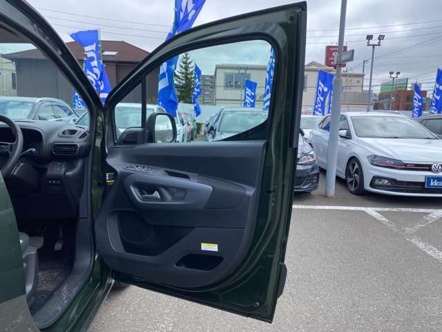 シトロエン ベルランゴ マックス ブルーＨＤＩ ディーゼルターボ R6年 (東北) 99