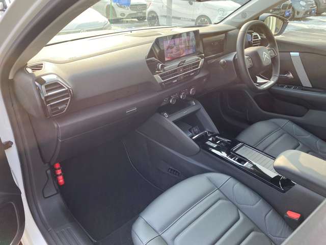 シトロエン Ｅ−Ｃ４ マックス R6年 (東北) 99