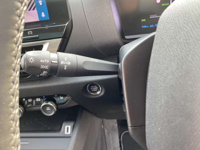 シトロエン Ｅ−Ｃ４ マックス R6年 (東北) 99