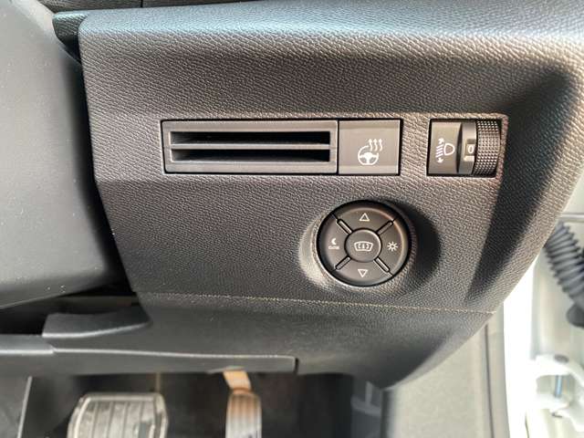 シトロエン Ｅ−Ｃ４ マックス R6年 (東北) 99