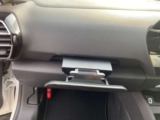 シトロエン Ｅ−Ｃ４ マックス R6年 (東北) 99