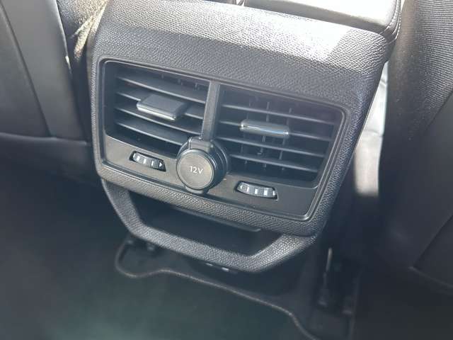 プジョー ３００８ ＧＴ　エグゼクティブエディション R6年 (東北) 99