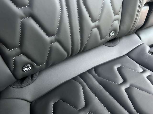 プジョー ３００８ ＧＴ　エグゼクティブエディション R6年 (東北) 99