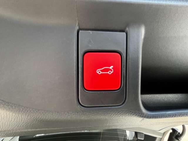 シトロエン ＤＳ４ エトワール ブルーＨＤＩ ディーゼルターボ R7年 (東北) 99