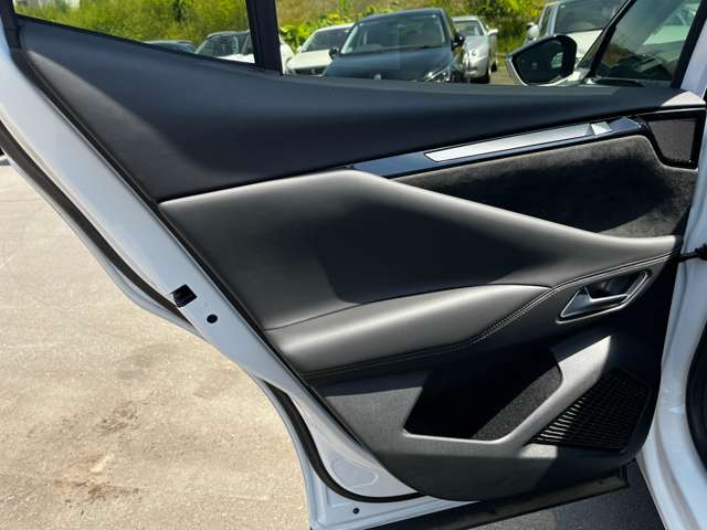 シトロエン ＤＳ４ エトワール ブルーＨＤＩ ディーゼルターボ R7年 (東北) 99