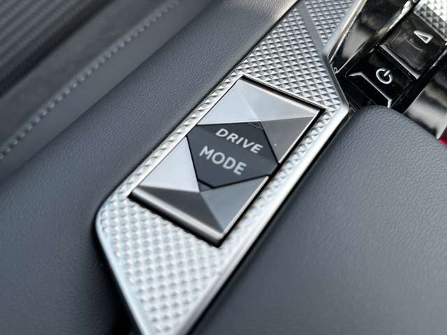 シトロエン ＤＳ４ エトワール ブルーＨＤＩ ディーゼルターボ R7年 (東北) 99