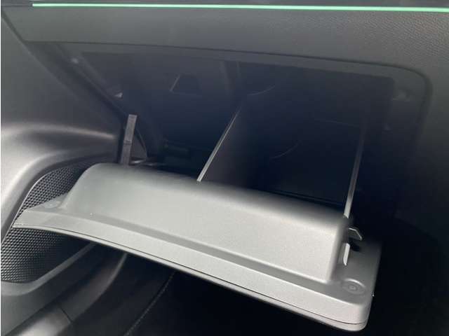 プジョー ｅ−２００８ ＧＴ R6年 (東北) 99