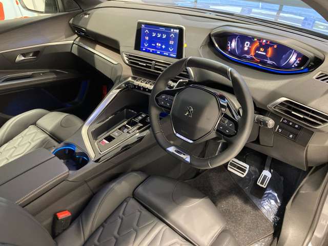 プジョー ３００８ ＧＴ　エグゼクティブエディション R6年 (東北) 99