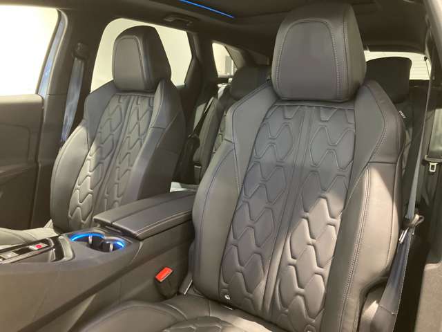 プジョー ３００８ ＧＴ　エグゼクティブエディション R6年 (東北) 99