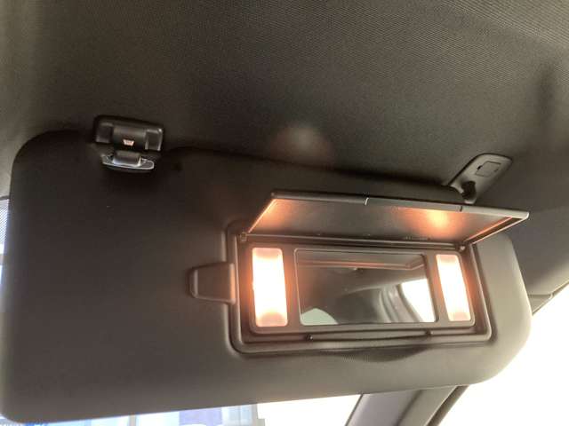 プジョー ３００８ ＧＴ　エグゼクティブエディション R6年 (東北) 99