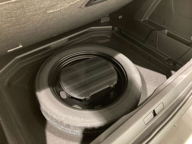 プジョー ３００８ ＧＴ　エグゼクティブエディション R6年 (東北) 99