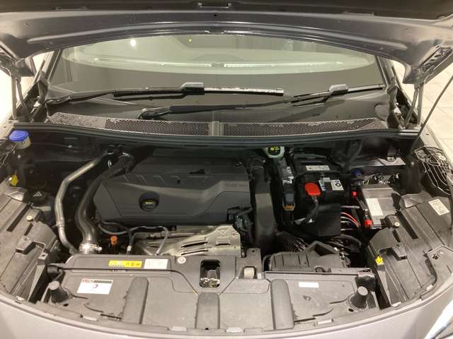 プジョー ３００８ ＧＴ　エグゼクティブエディション R6年 (東北) 99