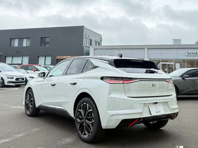 シトロエン ＤＳ４ エトワール ブルーＨＤＩ ディーゼルターボ R7年 (東北) 99