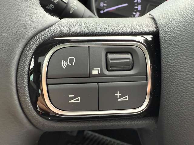 シトロエン Ｃ３　エアクロス　ＳＵＶ エディション ノアール ブルーＨＤＩ ディーゼルターボ R7年 (東北) 99