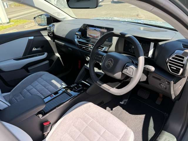 シトロエン Ｃ４ マックス　ハイブリッド R7年 (東北) 99