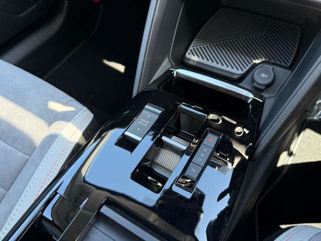 シトロエン Ｃ４ マックス　ハイブリッド R7年 (東北) 99