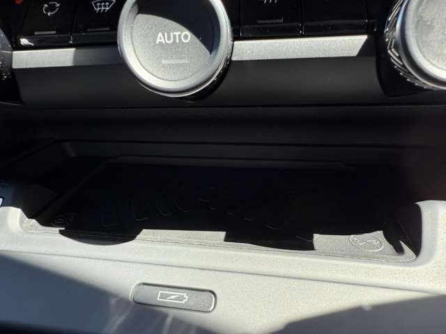 シトロエン Ｃ４ マックス　ハイブリッド R7年 (東北) 99